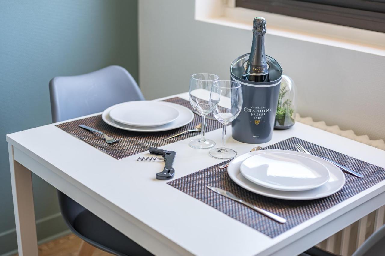 Apartamento L'Eugene - 10Min Du Rer B Le Bourget, Parking, Wifi Drancy Exterior foto